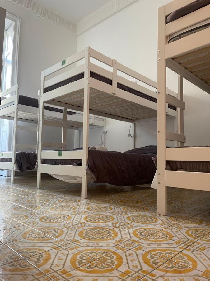 A I R H1O Hostel Nápoly Kültér fotó